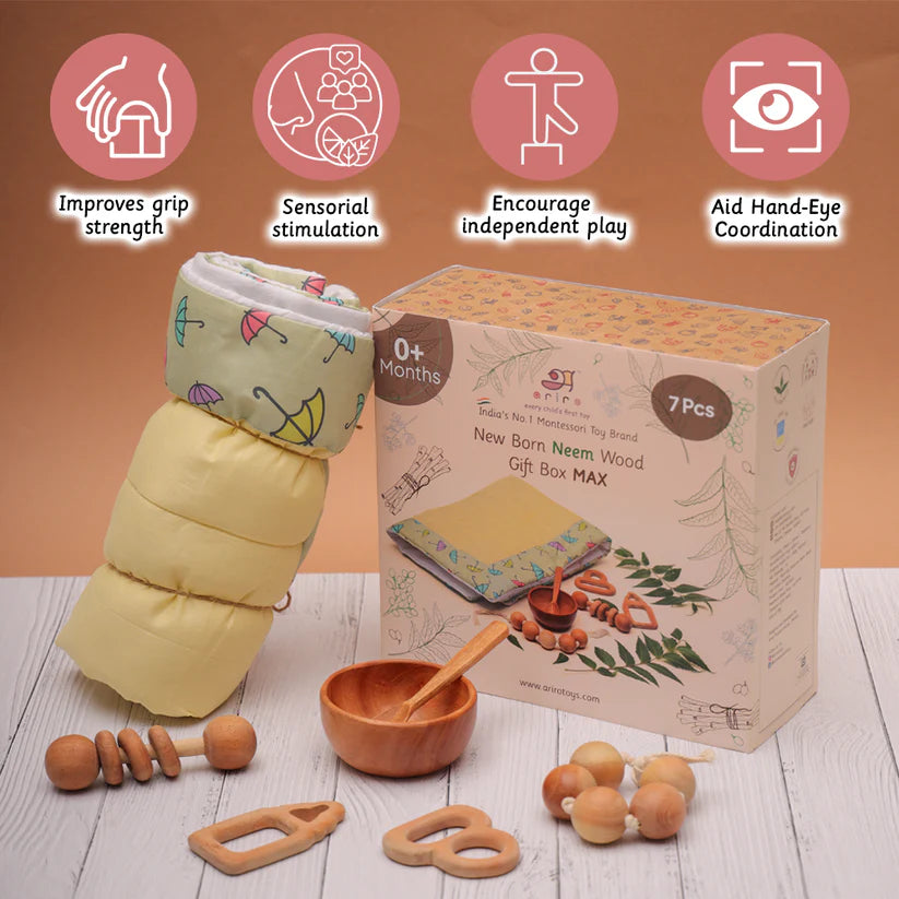 New Born Neem Wood Gift Box Max - Ariro Toys